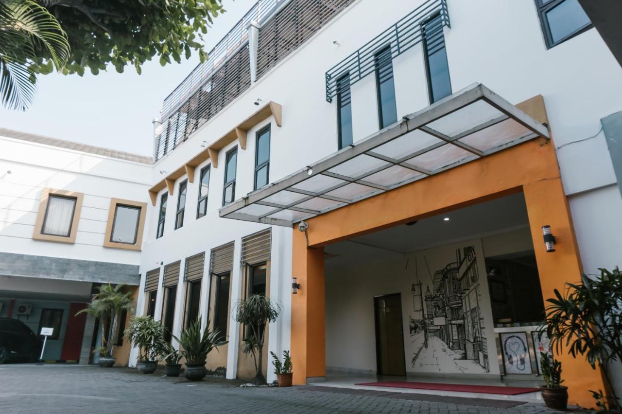 Votel Hotel טולונגאגונג מראה חיצוני תמונה